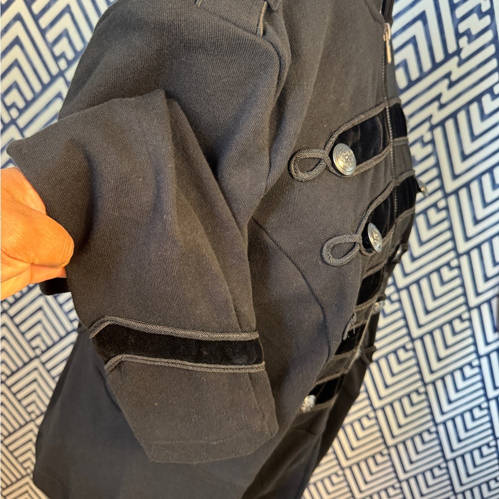 Chic Black Military Style Jacket - Picture 4 of 8